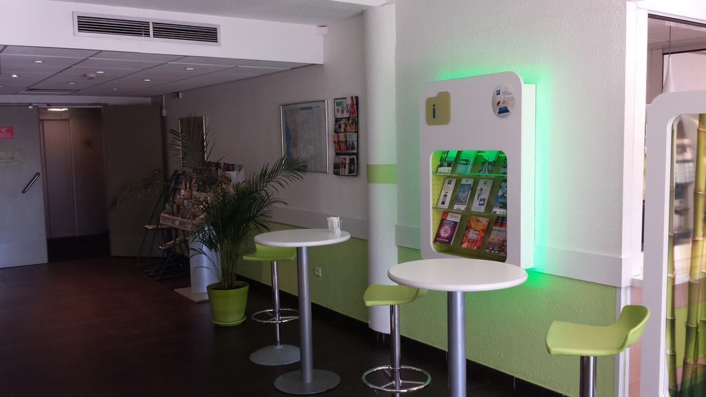 Ibis Budget Marseille Valentine Luaran gambar